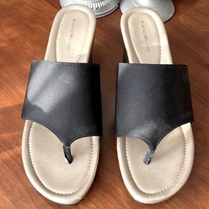 Bandolino Wedge Slides